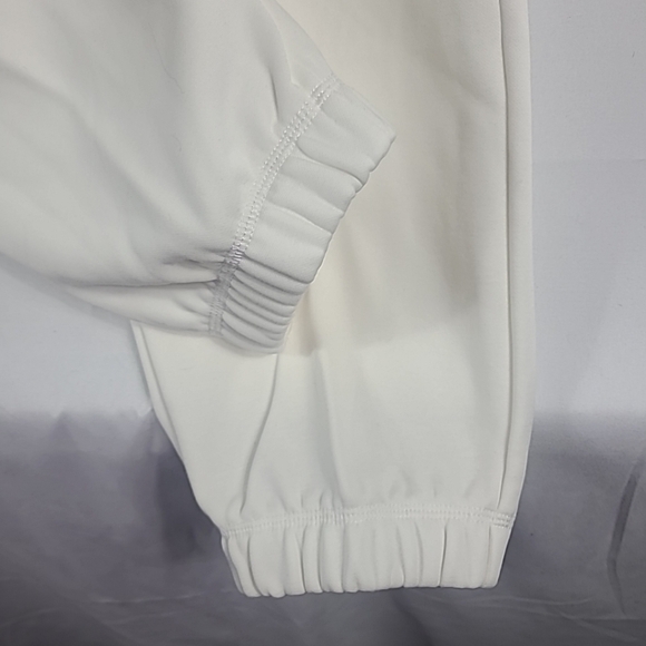 NEW Yitty Women's Cozy Fleece Everyday Jogger On My Ivories White Sz M NWT - Picture 5 of 7